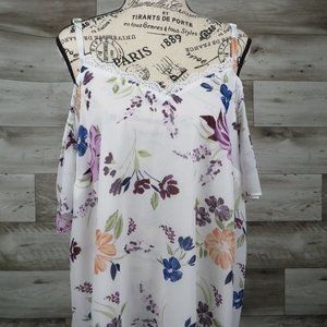 Torrid* Women's Cold‎ Shoulder Short Sleeve Curved Hem Pullover Blouse~ Size 1